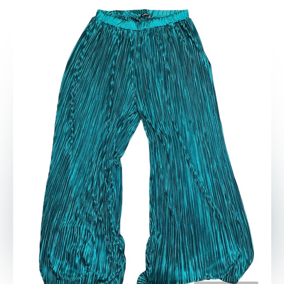 BOOHOO Plisse Teal Wide Leg Pants - Size 12 - Picture 1 of 2